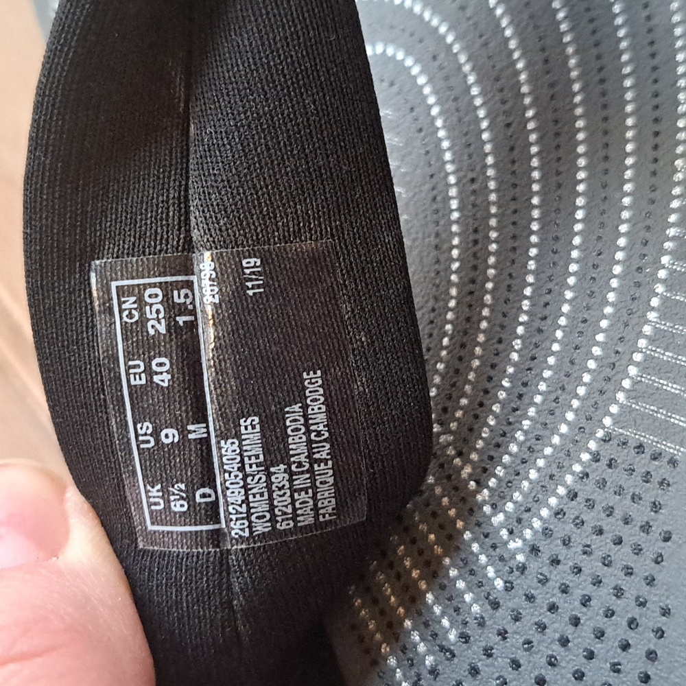 Clarks Cloudsteppers Cushion Soft Flip Flop Comfort Supportive Slides Sandals - Picture 8 of 11